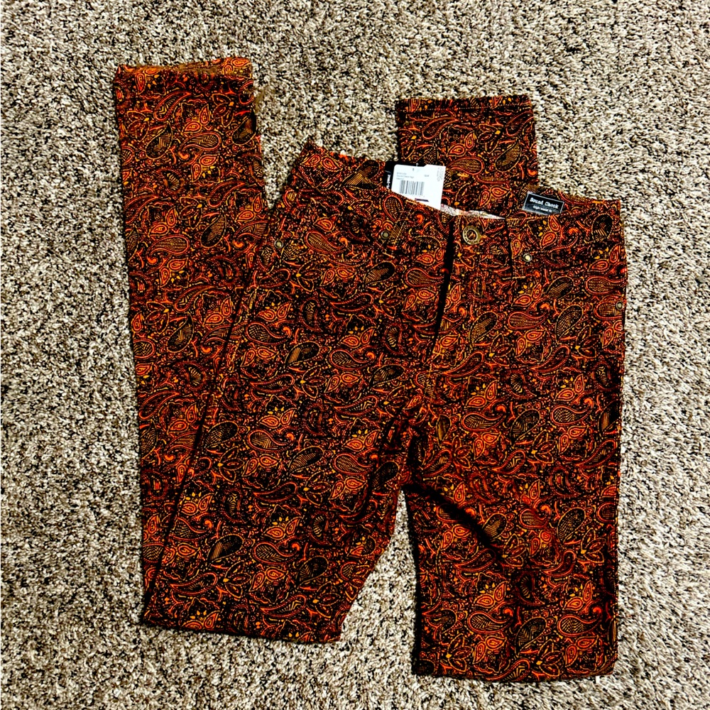 🍁Brand New w/ Tags- Volcom Corduroy Pants, Limited Edition: BEST OF FALL